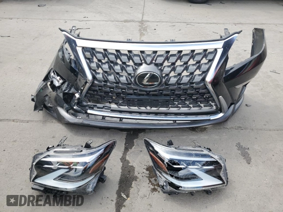 2020 Lexus GX 460 Premium with VIN JTJAM7BX0L5247213, listed as a Copart auction lot 61256525 with 61,300 mi miles and Salvage title. Bid and sale history available at DreamBid. Image 13.