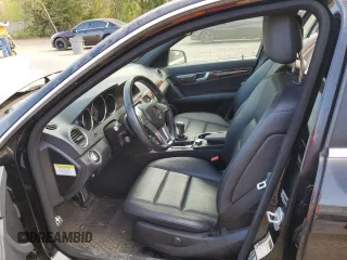 2013 Mercedes-Benz C 300 Sport with VIN WDDGF8AB1DA819150, listed as a Copart auction lot 70980134 with 133,038 mi miles and Salvage Title. Bid and sale history available at DreamBid. Image 7.