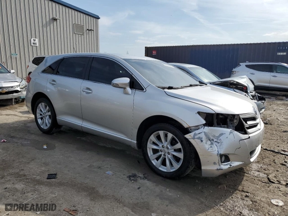 2013 Toyota Venza LE with VIN 4T3ZA3BB3DU075460, listed as a Copart auction lot 52141485 with 209,229 mi miles and Non Repairable. Bid and sale history available at carsss.com. Image 4.