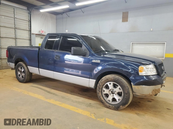 2004 Ford F-150 XL z VIN 1FTPX12504FA24553, wystawiony jako Copart lot #57889795 z przebiegiem 173 689 mil mil oraz Szkoda całkowita • Salvage title. Historia ofert i sprzedaży dostępna na DreamBid. Obrazek 4.