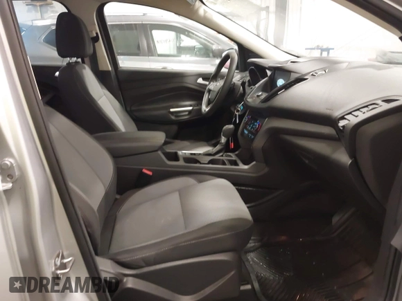 2017 Ford Escape SE with VIN 1FMCU0GD7HUD18367, listed as a IAAI auction lot 41695099 with 54,185 mi miles. Bid and sale history available at carsss.com. Image 5.