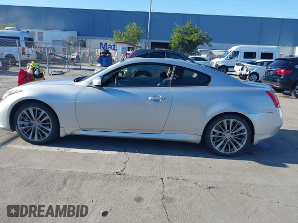 2013 Infiniti G37 IPL with VIN JN1CV6EK8DM922822, listed as a IAAI auction lot 41324156 with Not Provided miles. Bid and sale history available at carsss.com. Image 14.