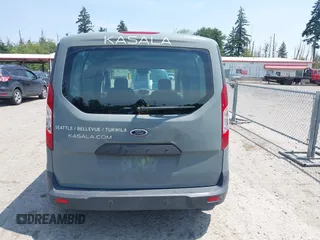 2014 Ford Transit Connect z VIN NM0LE7FX6E1145599, wystawiony jako IAAI lot #42575605 z przebiegiem 130 441 mil mil oraz . Historia ofert i sprzedaży dostępna na DreamBid. Obrazek 17.