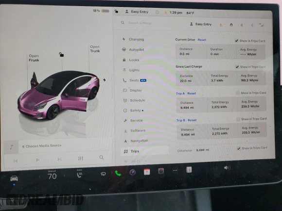 2023 Tesla Model 3 z VIN 5YJ3E1EA7PF683249, wystawiony jako Copart lot #56234465 z przebiegiem 9 494 mil mil oraz Szkoda całkowita • Salvage title. Historia ofert i sprzedaży dostępna na DreamBid. Obrazek 9.