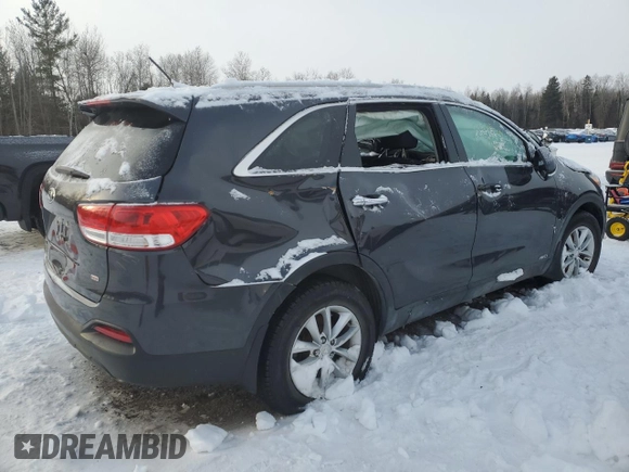 2018 Kia Sorento LX with VIN 5XYPGDA34JG378201, listed as a Copart auction lot 87884655 with 90,543 mi miles and Clean Title. Bid and sale history available at carsss.com. Image 3.
