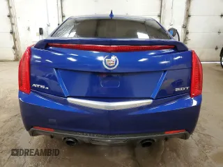 2013 Cadillac ATS z VIN 1G6AG5RX5D0157352, wystawiony jako Copart lot #50356135 z przebiegiem 153 772 mil mil oraz Czysty tytuł • Clean title. Historia ofert i sprzedaży dostępna na DreamBid. Obrazek 6.