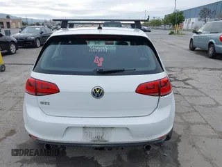 2015 Volkswagen Golf GTI SE with VIN 3VW5T7AU8FM086572, listed as a IAAI auction lot 41708044 with 186,150 mi miles. Bid and sale history available at carsss.com. Image 16.