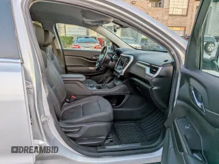 2020 GMC Acadia SLT с VIN 1GKKNMLS5LZ215621, выставлен на аукционе Copart как лот 62431825 с пробегом 80 014 миль миль и Списание • Salvage title. История ставок и продаж доступна на DreamBid. Изображение 5.
