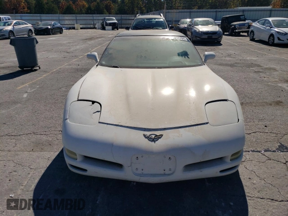 2002 Chevrolet Corvette with VIN 1G1YY22G325105745, listed as a Copart auction lot 76817784 with 130,394 mi miles and Salvage Title. Bid and sale history available at carsss.com. Image 5.