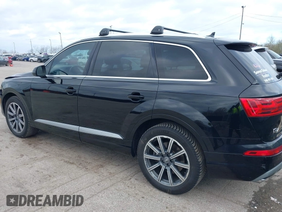 2017 Audi Q7 Premium Plus with VIN WA1LAAF7XHD008027, listed as a IAAI auction lot 41930270 with 128,713 mi miles. Bid and sale history available at carsss.com. Image 14.