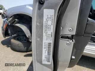 2016 Chrysler 300 C z VIN 2C3CCAEG7GH198120, wystawiony jako Copart lot #59880995 z przebiegiem 150 916 mil mil oraz Szkoda całkowita • Salvage title. Historia ofert i sprzedaży dostępna na DreamBid. Obrazek 12.