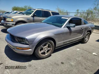 2006 Ford Mustang Standard with VIN 1ZVFT80N265182904, listed as a Copart auction lot 61469725 with 241,367 mi miles and Salvage title. Bid and sale history available at DreamBid. Image 1.