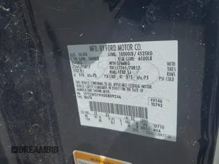 2005 Ford F-250 XL z VIN 1FTSW21P45EB09246, wystawiony jako IAAI lot #42441183 z przebiegiem 186 148 mil mil oraz . Historia ofert i sprzedaży dostępna na DreamBid. Obrazek 9.