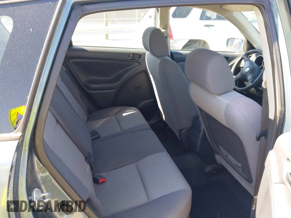 2006 Pontiac Vibe with VIN 5Y2SL658X6Z422993, listed as a IAAI auction lot 42130160 with 184,156 mi miles. Bid and sale history available at carsss.com. Image 8.