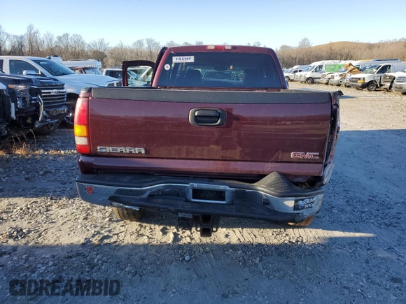2003 GMC Sierra 1500HD SLT z VIN 1GTGK13U43F198449, wystawiony jako Copart lot #87235664 z przebiegiem Nie podano mil oraz Szkoda całkowita • Salvage title. Historia ofert i sprzedaży dostępna na DreamBid. Obrazek 6.