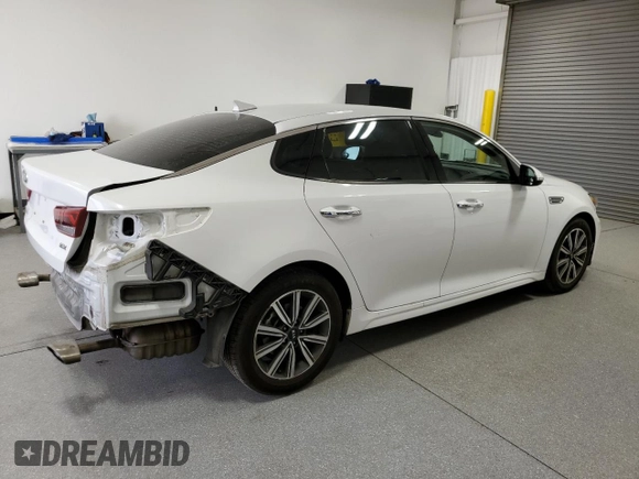 2020 Kia Optima EX Premium with VIN 5XXGU4L11LG414129, listed as a Copart auction lot 47490225 with 76,063 mi miles and Clean Title. Bid and sale history available at carsss.com. Image 3.