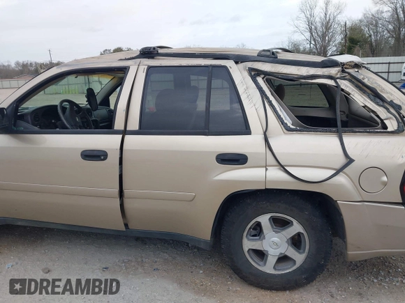 2006 Chevrolet TrailBlazer LS with VIN 1GNDS13S662284074, listed as a IAAI auction lot 41689631 with 192,598 mi miles and . Bid and sale history available at DreamBid. Image 15.