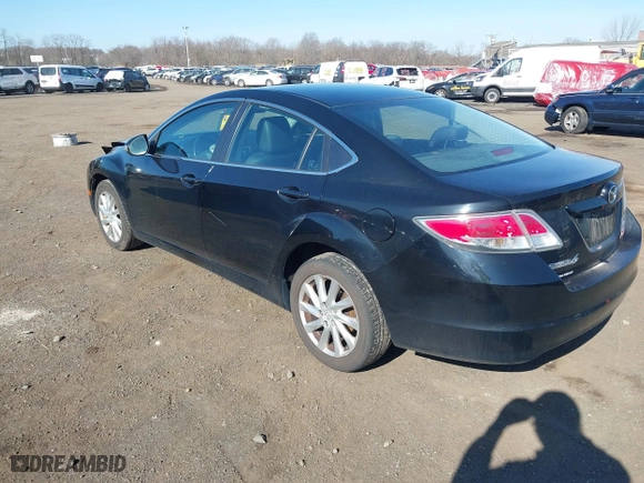 2011 Mazda Mazda6 i Touring with VIN 1YVHZ8CH7B5M02283, listed as a IAAI auction lot 41769137 with 157,972 mi miles. Bid and sale history available at carsss.com. Image 18.