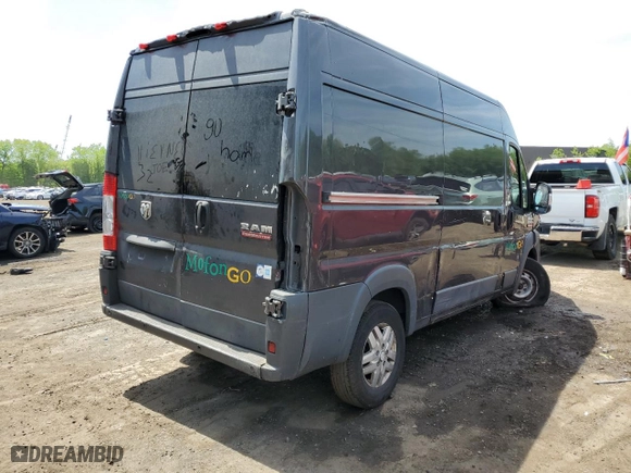 2018 Ram ProMaster Cargo Van with VIN 3C6TRVBG0JE100271, listed as a Copart auction lot 54732014 with 146,556 mi miles and Salvage Title. Bid and sale history available at carsss.com. Image 3.