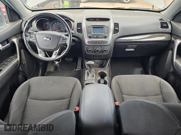 2014 Kia Sorento LX with VIN 5XYKTCA68EG464742, listed as a Copart auction lot 53181755 with 103,465 mi miles and Clean Title. Bid and sale history available at carsss.com. Image 8.