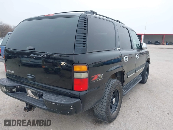 2006 Chevrolet Tahoe Z71 with VIN 1GNEK13Z66R163831, listed as a IAAI auction lot 41369710 with 185,084 mi miles. Bid and sale history available at carsss.com. Image 4.