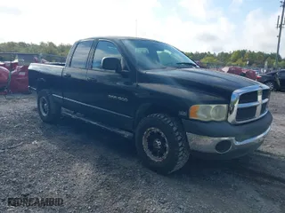 2003 Dodge Ram 1500 ST with VIN 1D7HU18DX3J617432, listed as a IAAI auction lot 41917313 with 153,409 mi miles. Bid and sale history available at carsss.com. Image 1.
