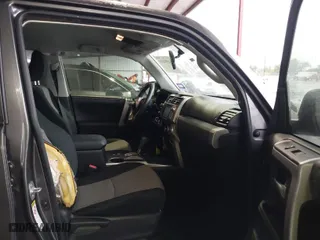2018 Toyota 4Runner SR5 with VIN JTEZU5JR8J5170306, listed as a IAAI auction lot 41554154 with 63,030 mi miles. Bid and sale history available at carsss.com. Image 5.