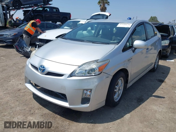 2011 Toyota Prius I z VIN JTDKN3DU6B1375252, wystawiony jako IAAI lot #42180634 z przebiegiem 132 325 mil mil oraz . Historia ofert i sprzedaży dostępna na DreamBid. Obrazek 17.