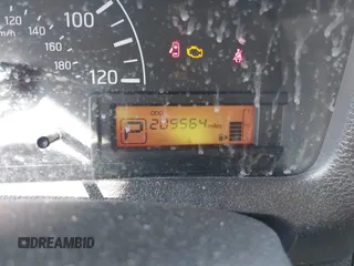 2015 Nissan NV200 SV z VIN 3N6CM0KN6FK701120, wystawiony jako IAAI lot #41971475 z przebiegiem 209 564 mil mil oraz . Historia ofert i sprzedaży dostępna na DreamBid. Obrazek 15.