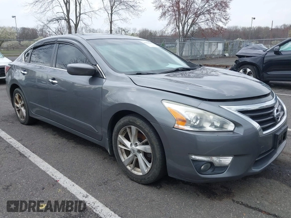 2015 Nissan Altima SV z VIN 1N4AL3APXFC950355, wystawiony jako IAAI lot #41956901 z przebiegiem 85 983 mil mil oraz . Historia ofert i sprzedaży dostępna na DreamBid. Obrazek 1.