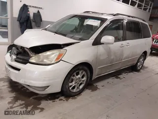 2004 Toyota Sienna XLE with VIN 5TDBA22C94S008318, listed as a IAAI auction lot 41308555 with 139,928 mi miles. Bid and sale history available at carsss.com. Image 18.