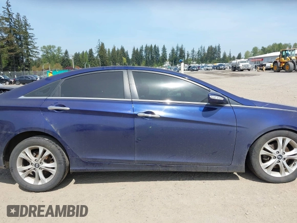 2012 Hyundai Sonata 2.4L Limited PZEV with VIN 5NPEC4ACXCH330183, listed as a IAAI auction lot 42094691 with 108,680 mi miles. Bid and sale history available at carsss.com. Image 13.