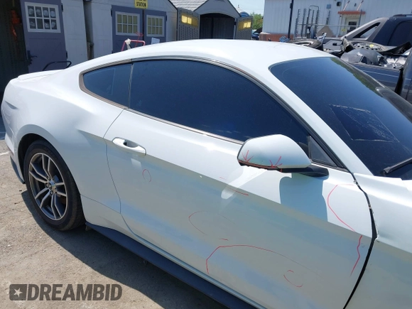 2016 Ford Mustang EcoBoost z VIN 1FA6P8TH6G5264879, wystawiony jako IAAI lot #41990676 z przebiegiem 115 000 mil mil oraz . Historia ofert i sprzedaży dostępna na DreamBid. Obrazek 13.