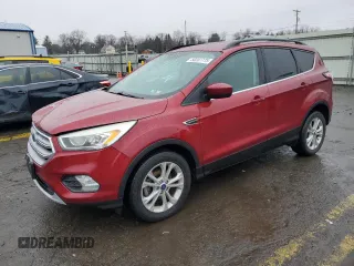 2017 Ford Escape SE z VIN 1FMCU0GD1HUC60787, wystawiony jako Copart lot #50207775 z przebiegiem 83 091 mil mil oraz Szkoda całkowita • Salvage title. Historia ofert i sprzedaży dostępna na DreamBid. Obrazek 1.