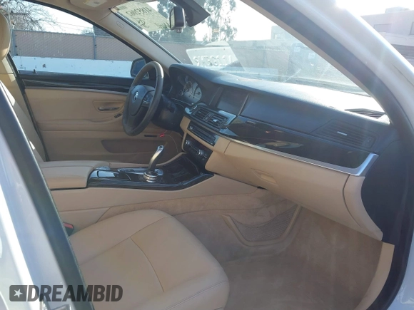2014 BMW 5 Series 535d with VIN WBAXA5C51ED689365, listed as a IAAI auction lot 41852062 with 144,652 mi miles and . Bid and sale history available at carsss.com. Image 5.