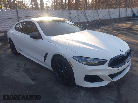2023 BMW 8 Series M850i z VIN WBAGV8C0XPCL58173, wystawiony jako IAAI lot #41693747 z przebiegiem 24 954 mil mil oraz . Historia ofert i sprzedaży dostępna na DreamBid. Obrazek 1.