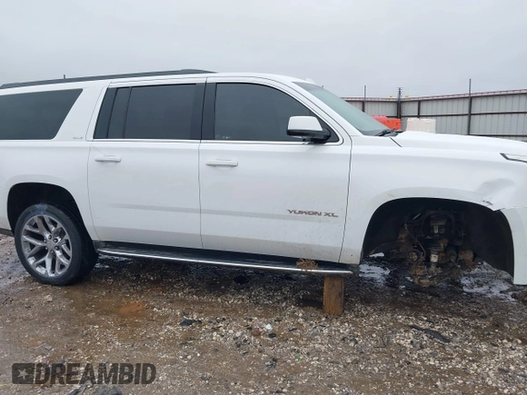 2017 GMC Yukon XL SLE with VIN 1GKS2FKC2HR239722, listed as a IAAI auction lot 41430741 with 152,289 mi miles. Bid and sale history available at carsss.com. Image 14.