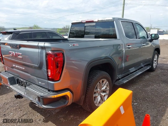 2021 GMC Sierra 1500 SLT with VIN 3GTU9DED4MG220866, listed as a IAAI auction lot 41918595 with 12,981 mi miles. Bid and sale history available at carsss.com. Image 4.
