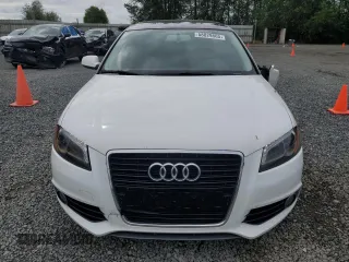 2013 Audi A3 Premium Plus z VIN WAUKJAFM3DA029589, wystawiony jako Copart lot #58029865 z przebiegiem 139 093 mil mil oraz Szkoda całkowita • Salvage title. Historia ofert i sprzedaży dostępna na DreamBid. Obrazek 5.