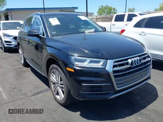 2018 Audi Q5 Premium Plus z VIN WA1BNAFY7J2094777, wystawiony jako IAAI lot #42265300 z przebiegiem Nie podano mil oraz . Historia ofert i sprzedaży dostępna na DreamBid. Obrazek 1.