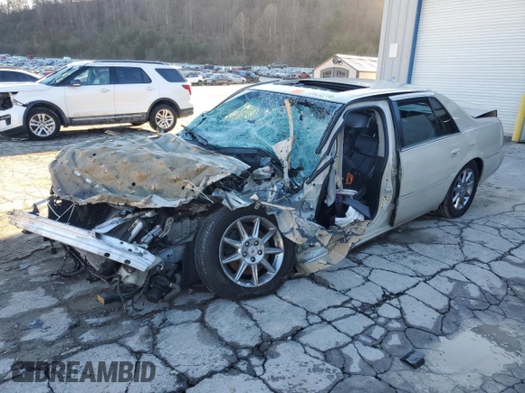 2011 Cadillac DTS Luxury Collection with VIN 1G6KD5E63BU138119, listed as a Copart auction lot 84472714 with Not Provided miles and Salvage Title. Bid and sale history available at DreamBid. Image 1.