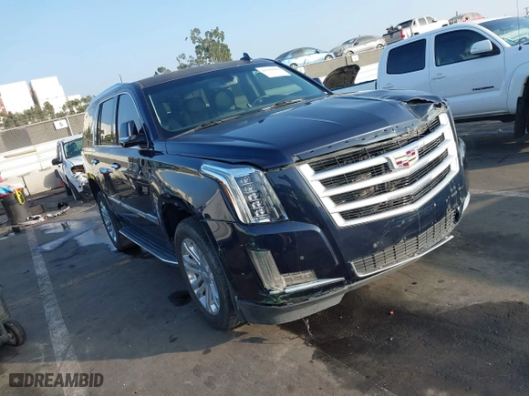 2018 Cadillac Escalade with VIN 1GYS3AKJXJR126577, listed as a IAAI auction lot 41225966 with 69,845 mi miles. Bid and sale history available at carsss.com. Image 1.