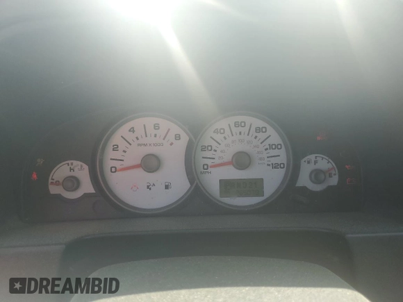 2005 Ford Escape XLS Value with VIN 1FMYU02Z55KB94437, listed as a Copart auction lot 50581635 with 265,079 mi miles and Salvage Title. Bid and sale history available at carsss.com. Image 9.