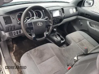 2014 Toyota Tacoma with VIN 5TFNX4CN9EX033710, listed as a Copart auction lot 52618205 with 234,471 mi miles and Clean Title. Bid and sale history available at DreamBid. Image 8.