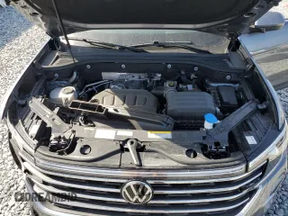 2024 Volkswagen Atlas SE with VIN 1V2JR2CA3RC570756, listed as a Copart auction lot 53936465 with 7,956 mi miles and Salvage title. Bid and sale history available at DreamBid. Image 12.