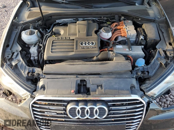 2016 Audi A3 e-tron Premium Plus with VIN WAUTPBFFXGA063284, listed as a Copart auction lot 47031145 with 77,672 mi miles and Salvage Title. Bid and sale history available at DreamBid. Image 12.