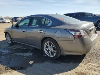 2014 Nissan Maxima SV z VIN 1N4AA5AP0EC456652, wystawiony jako Copart lot #49590985 z przebiegiem 133 842 mil mil oraz Szkoda całkowita • Salvage title. Historia ofert i sprzedaży dostępna na DreamBid. Obrazek 2.