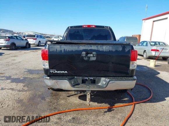 2011 Toyota Tundra z VIN 5TFEY5F12BX115107, wystawiony jako IAAI lot #41426224 z przebiegiem 143 487 mil mil oraz . Historia ofert i sprzedaży dostępna na DreamBid. Obrazek 16.