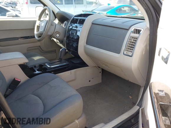 2008 Mazda Tribute Sport with VIN 4F2CZ02Z68KM15550, listed as a IAAI auction lot 41615133 with 215,803 mi miles and . Bid and sale history available at DreamBid. Image 5.