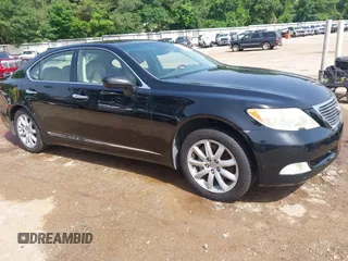 2007 Lexus LS 460 z VIN JTHBL46F575013874, wystawiony jako IAAI lot #42257318 z przebiegiem 244 316 mil mil oraz . Historia ofert i sprzedaży dostępna na DreamBid. Obrazek 1.